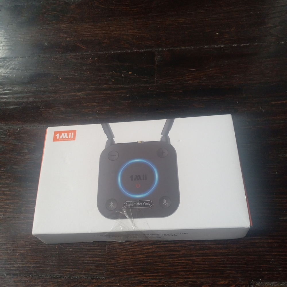 1Mii B06Set 2.4GHz Wireless Audio Transmitter Receiver Set 260Ft Long Range